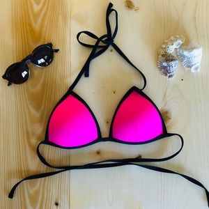 Hot Pink Bikini Top 💋